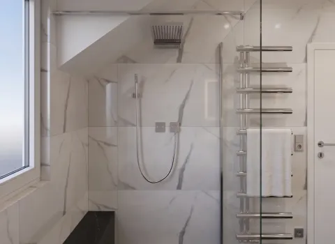 Badezimmer mit weißer Tür, Fenster und Hell‑Dunkel‑Konzept